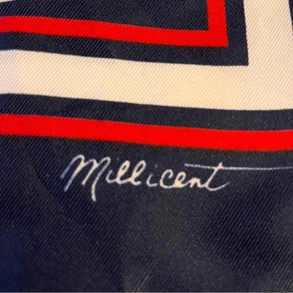 Millicent Italian “The Presidents” Commemorative Neck Scarf by T&M Designs - Picture 5 of 8